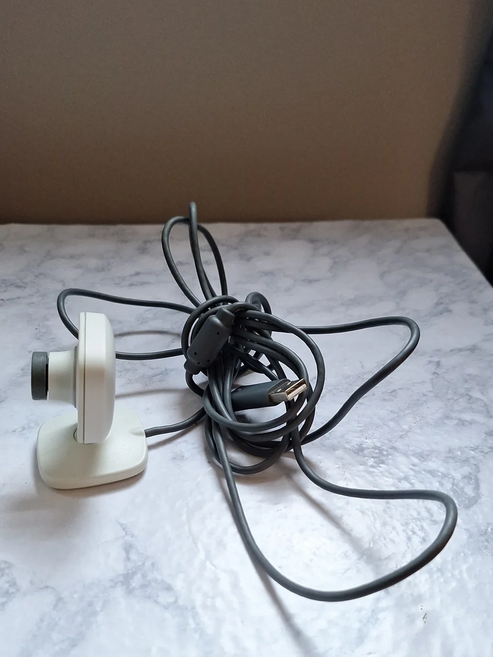 Xbox, White Webcam with Long Gray USB Cable